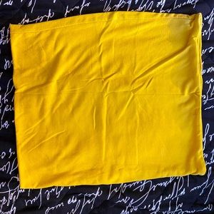 Fitting Yellow Tube Top